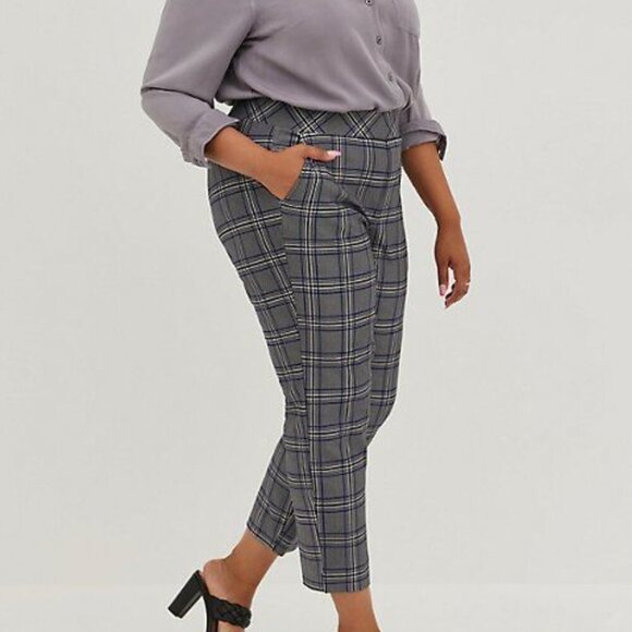 Torrid Pull-On Relaxed Taper Studio Luxe Ponte High-Rise Pant GRY BLU PLAID 4X - Picture 1 of 3